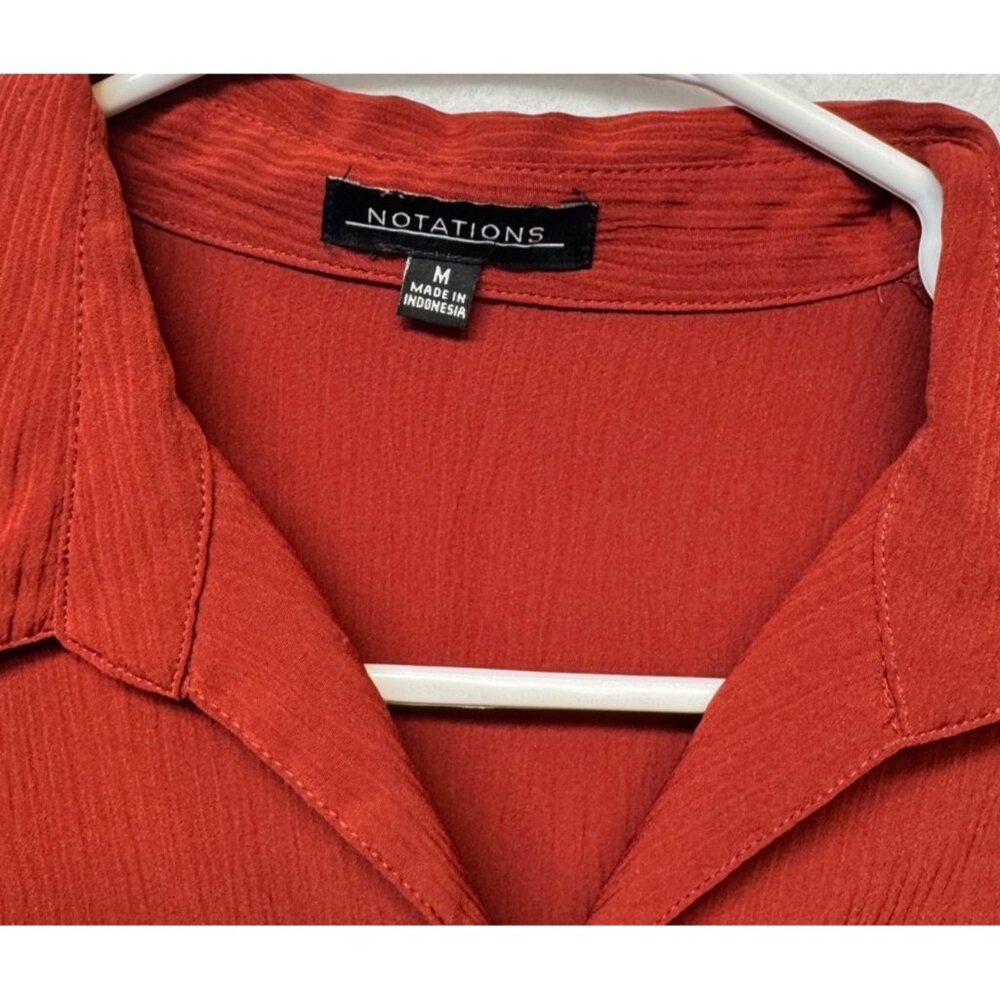 Notations Womens Red Button-Up Blouse M Textured Fabric Collared 3/4 Sleeve Top - Picture 2 of 8